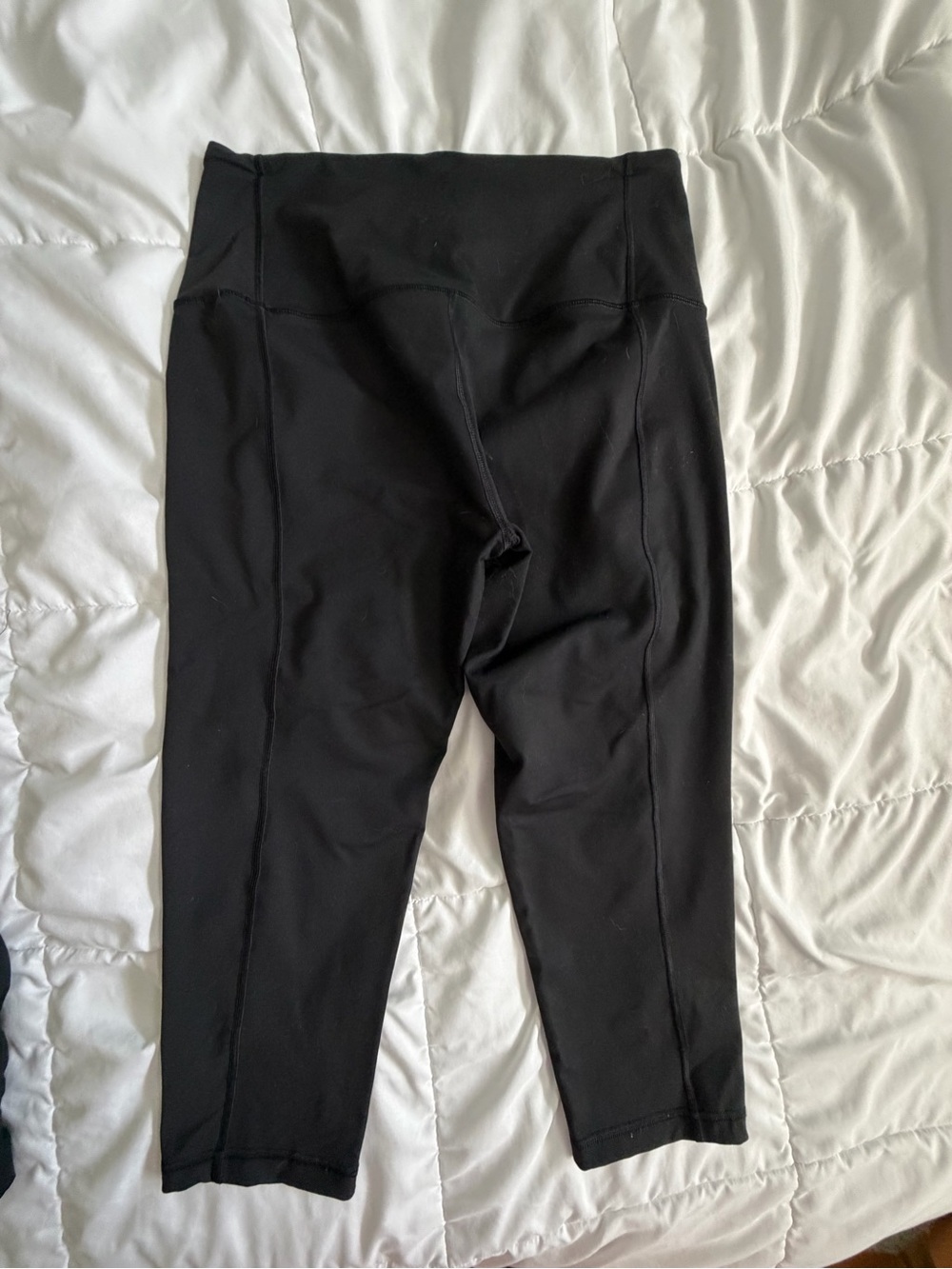 Victoria Secret Cropped Leggings
